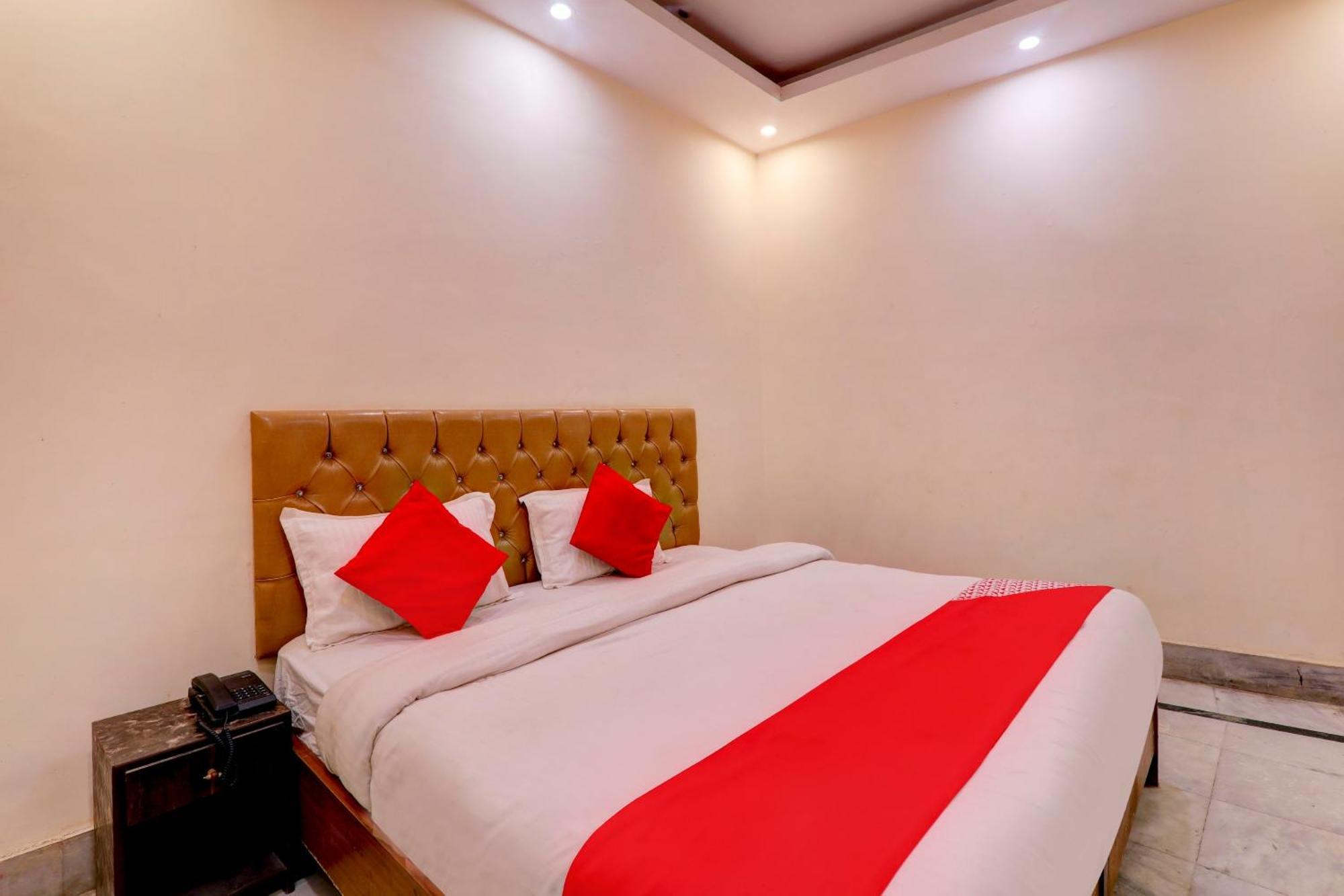 Hotel O Moon Palace Near Sahara Ganj Mall Lucknow Exterior photo