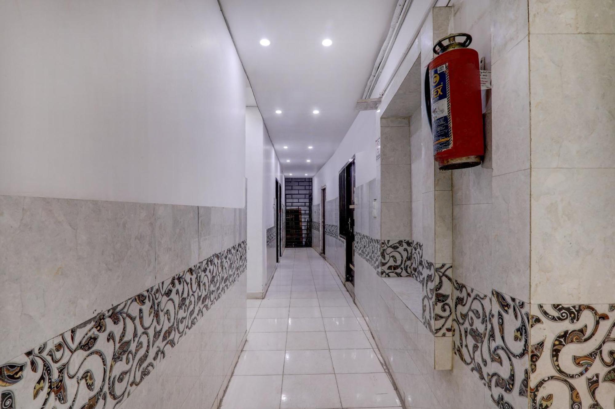 Hotel O Moon Palace Near Sahara Ganj Mall Lucknow Exterior photo