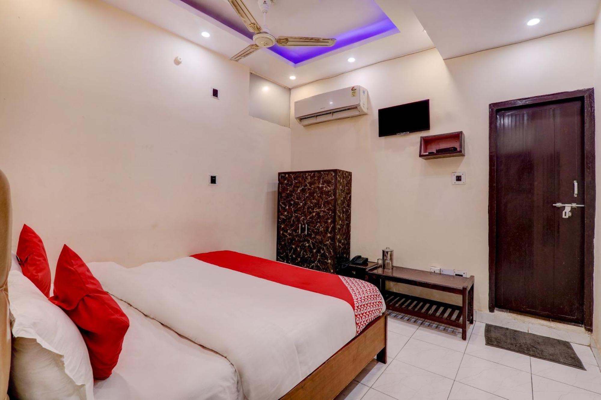 Hotel O Moon Palace Near Sahara Ganj Mall Lucknow Exterior photo